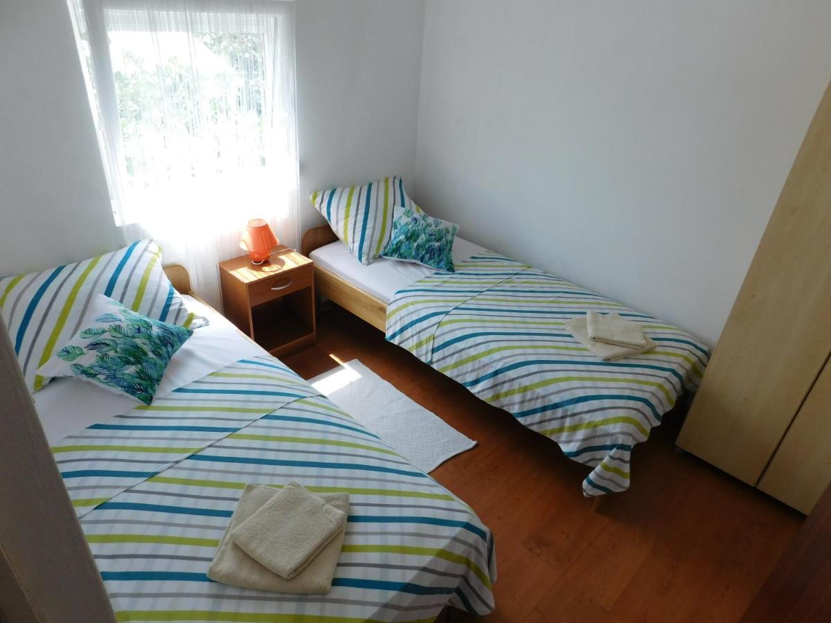 Apartmani Ruza Kosljun Ngoại thất bức ảnh