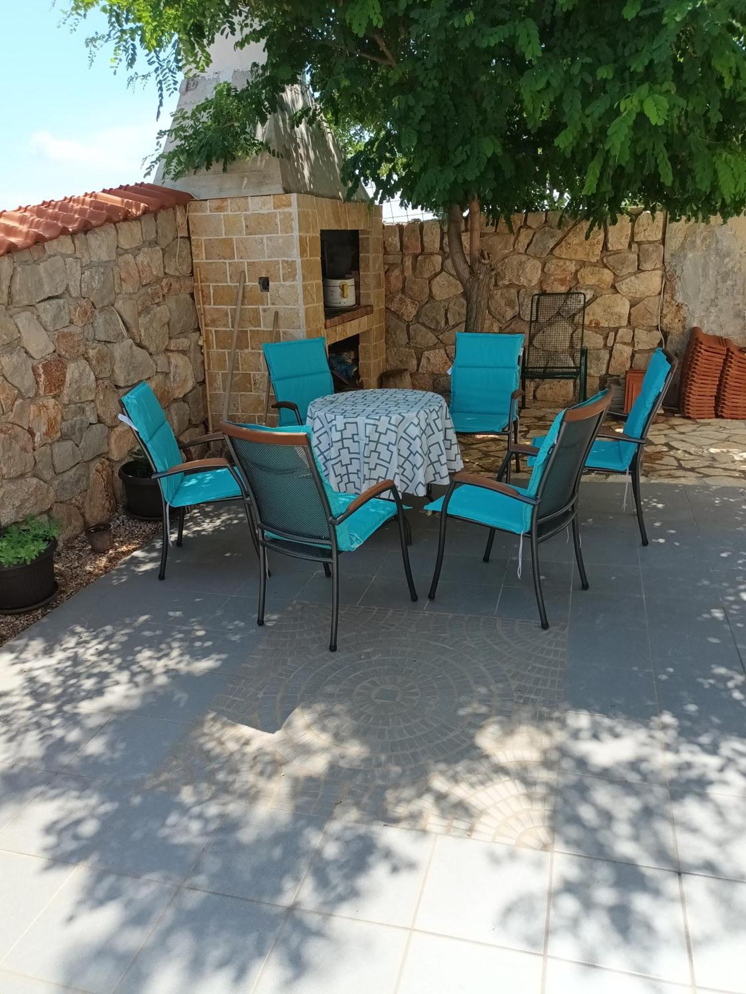 Apartmani Ruza Kosljun Ngoại thất bức ảnh